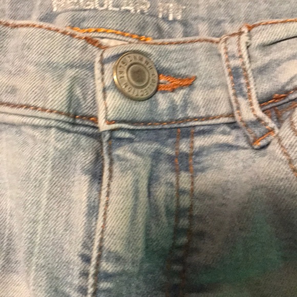 Jean shorts - Picture 2 of 4